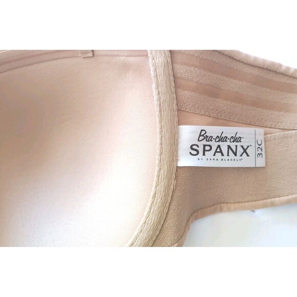 Spanx Bra Cha Cha Strapless Bra Size 32C Beige Grip Strips Satin NO STRAPS - Picture 6 of 7